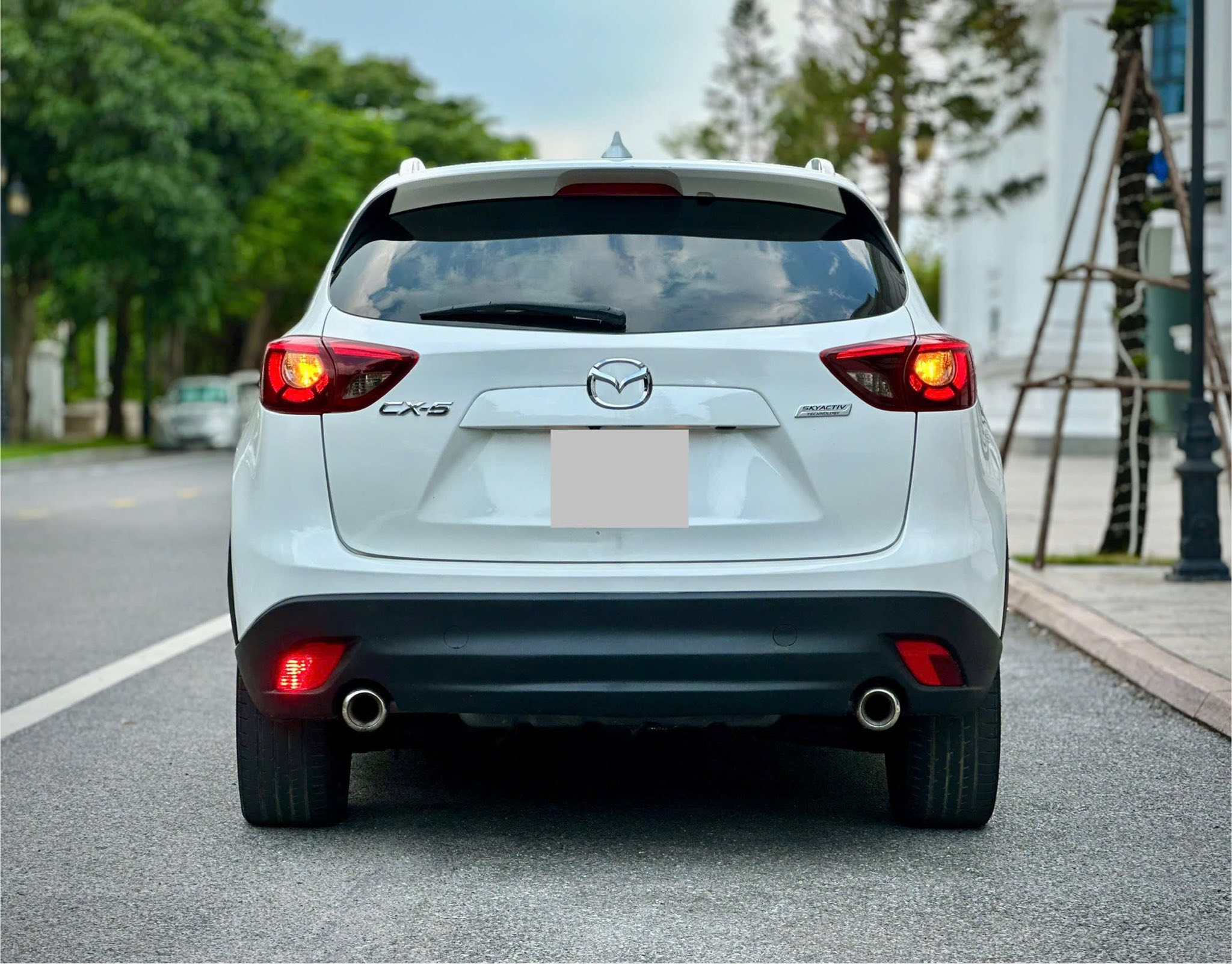 Hình ảnh xe MAZDA CX-5 2.0 2017 - 80.000KM