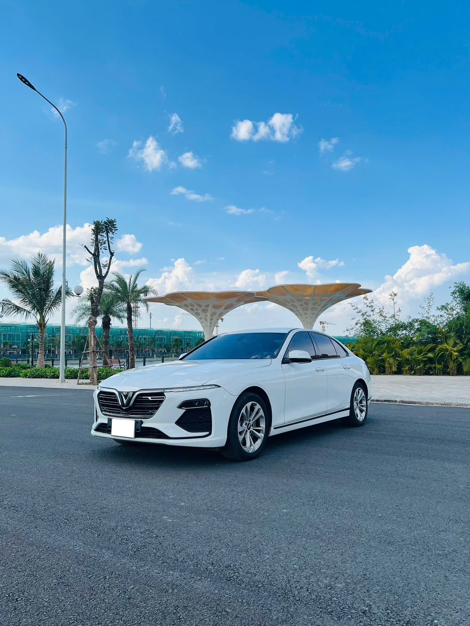 Hình ảnh xe VINFAST LUX A2.0 2.0 BASE 2022 - 60.000KM