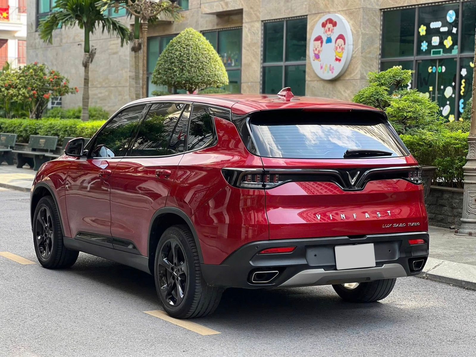 Hình ảnh xe VINFAST LUX SA 2.0 TURBO SX 2021- 80000KM