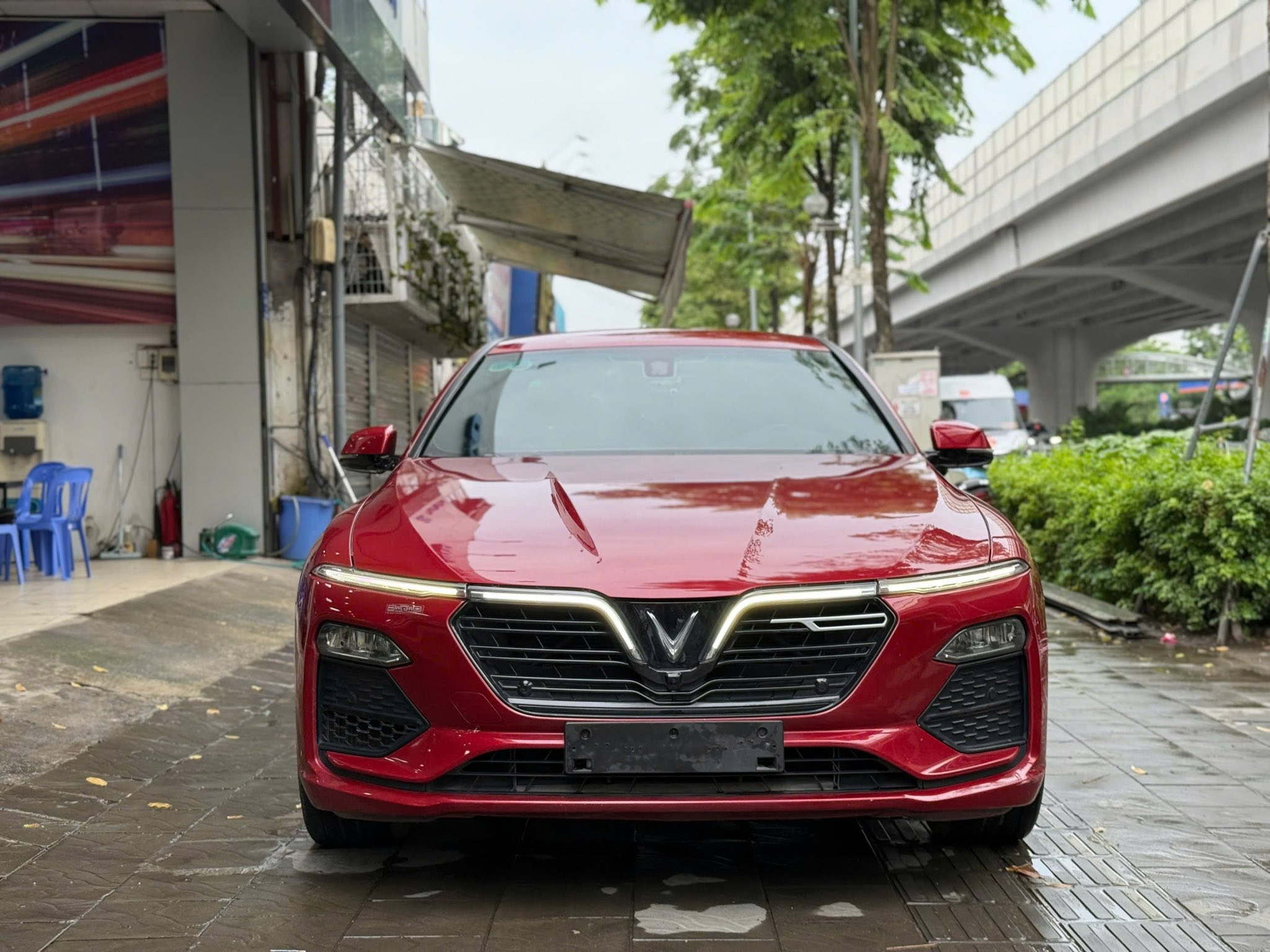 Hình ảnh xe Vinfast Lux A bản base 2021 xe chạy 5 vạn