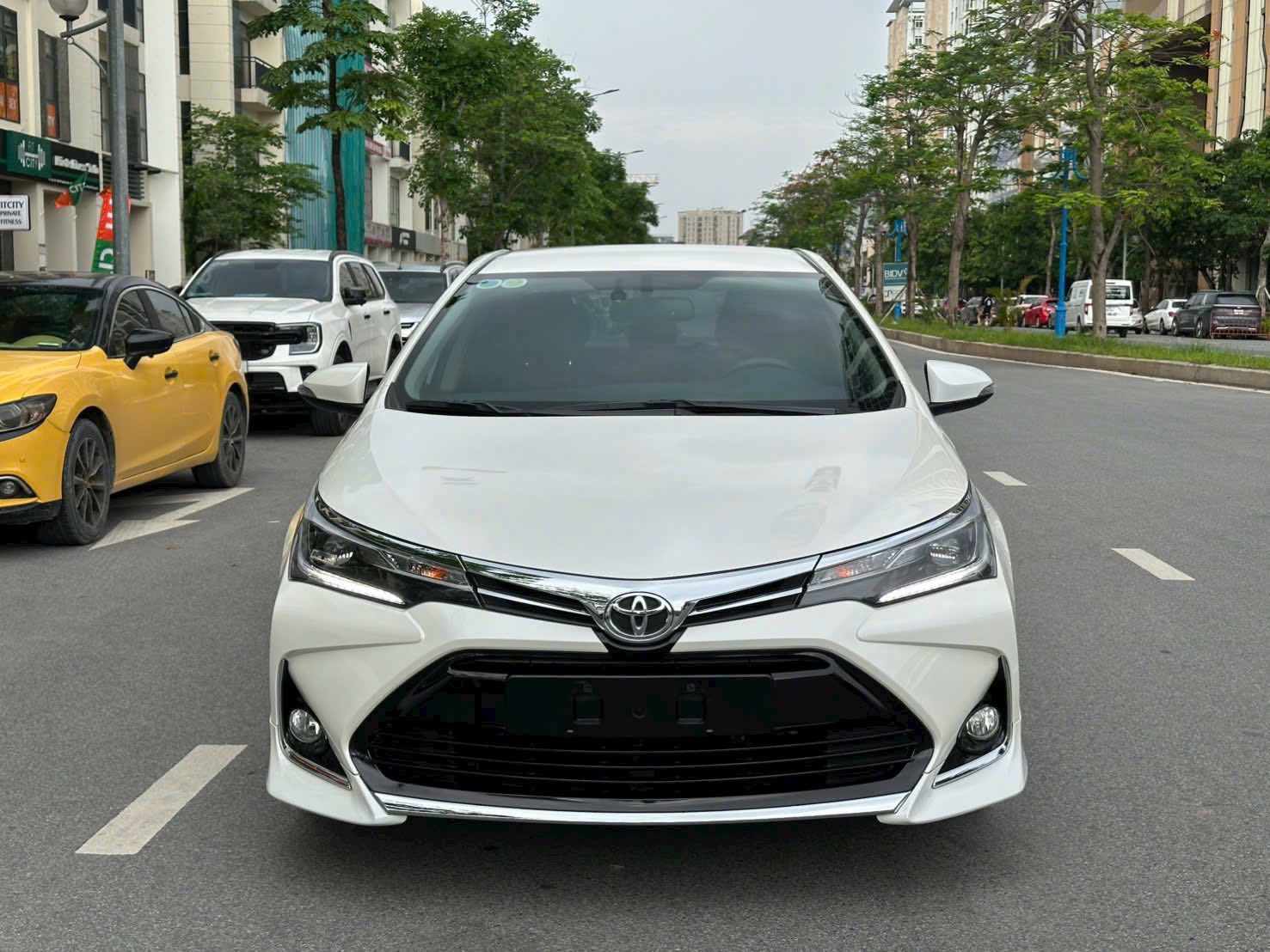 Hình ảnh xe TOYOTA COROLLA ALTIS 1.8G 2021- 16.000km
