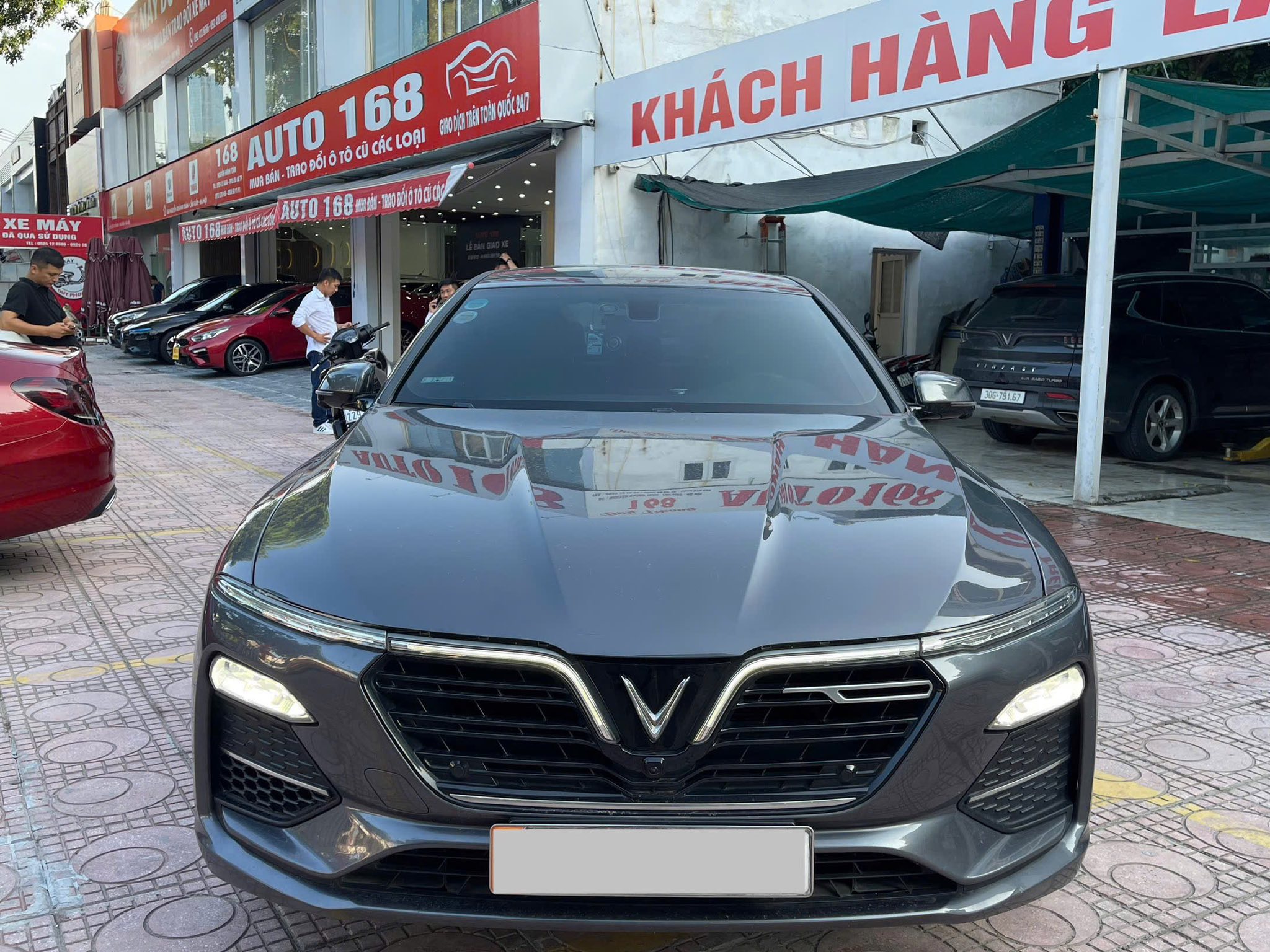 Hình ảnh xe Vinfast Lux A 2.0 Premium 2019