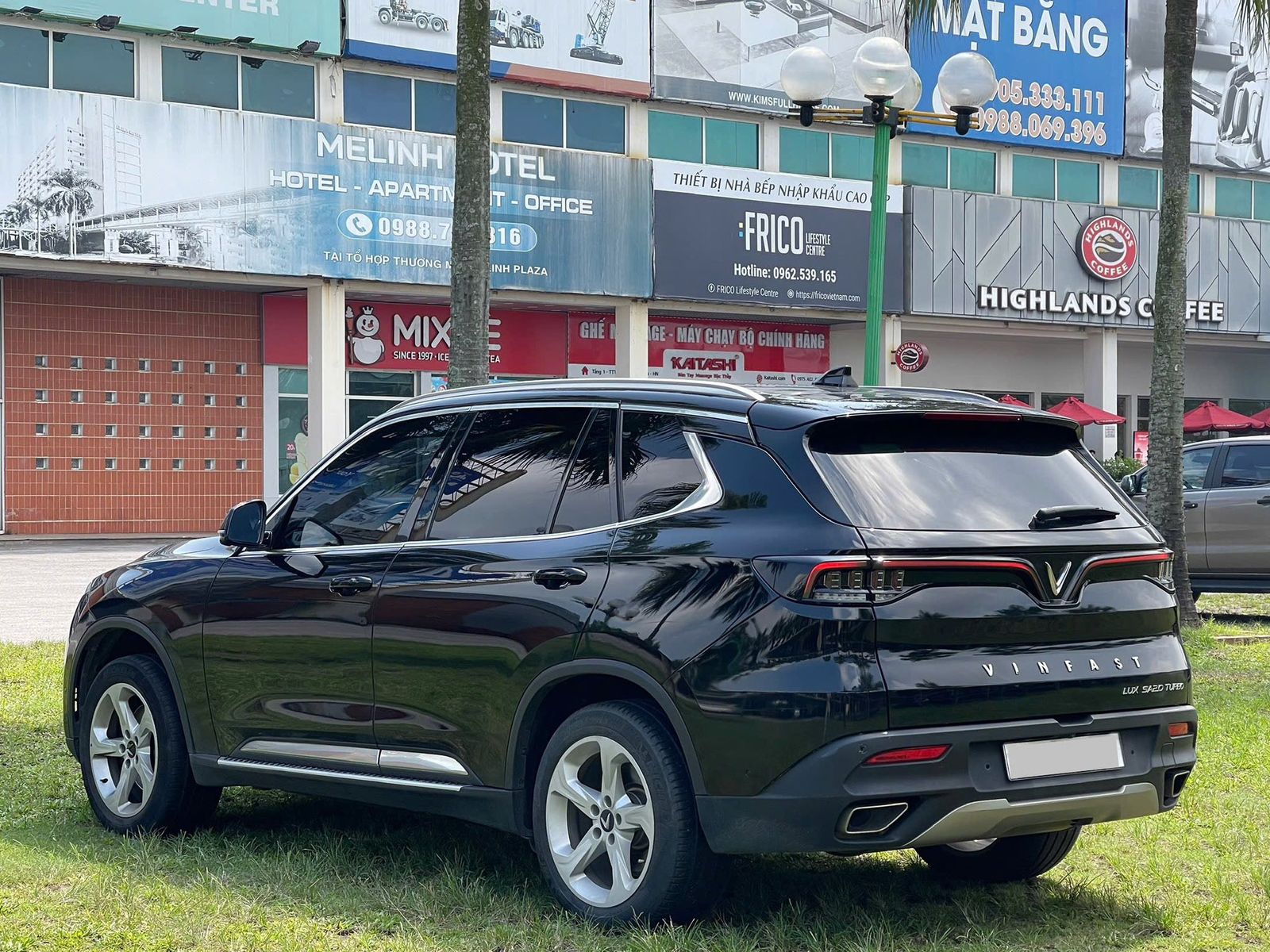 Hình ảnh xe Vinfast Lux SA 2.0 Plus 2020