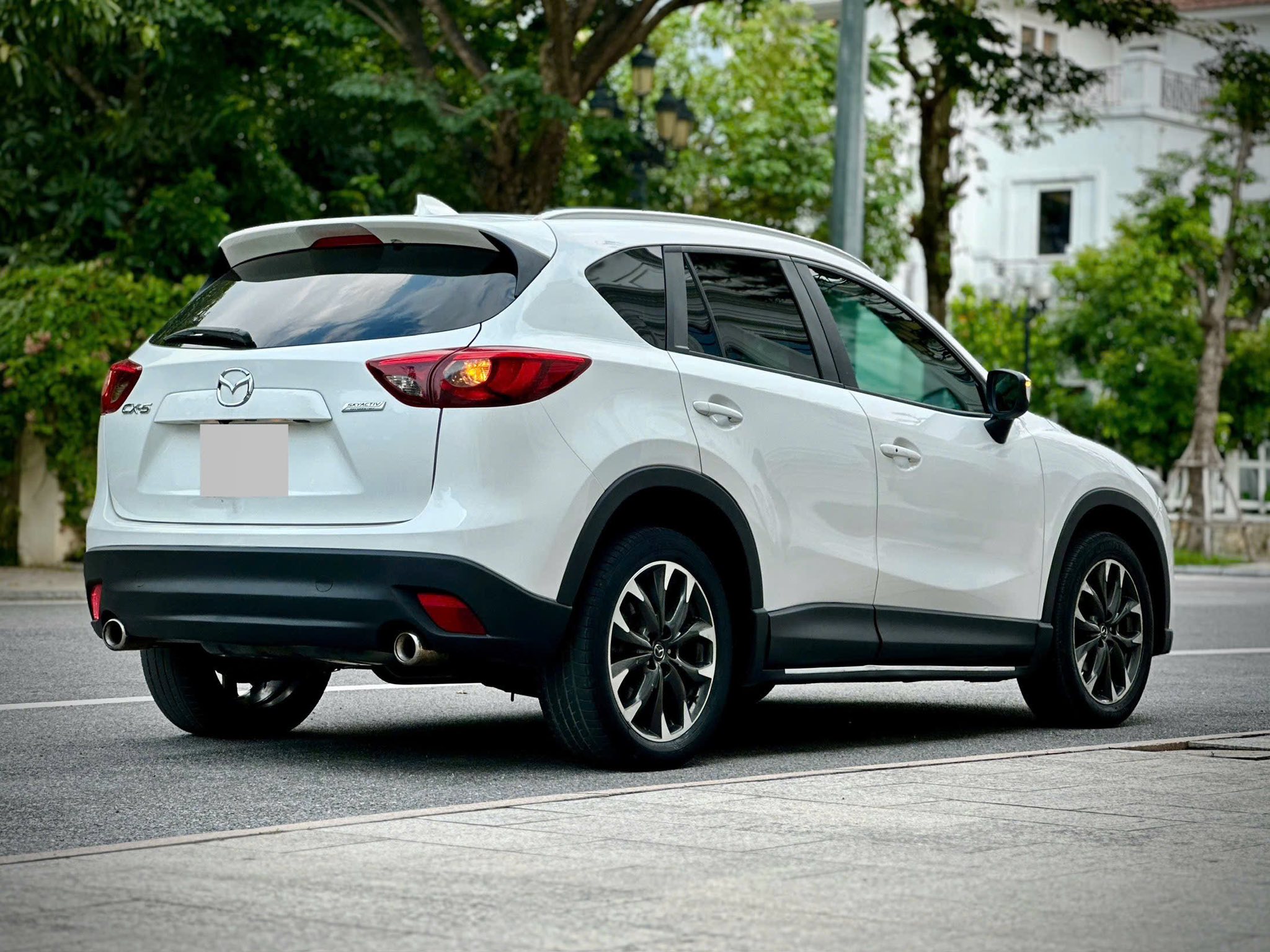 Hình ảnh xe MAZDA CX-5 2.0 2017 - 80.000KM