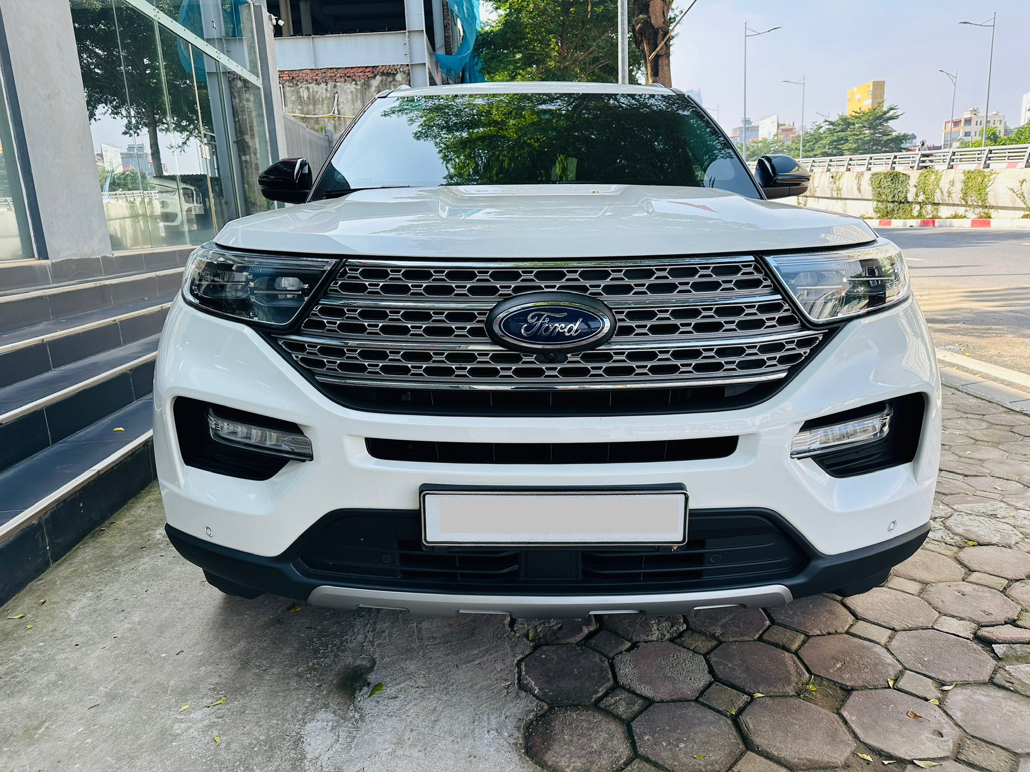 Hình ảnh xe Ford Explorer sx 2023 đk 2025 Nhập Mỹ