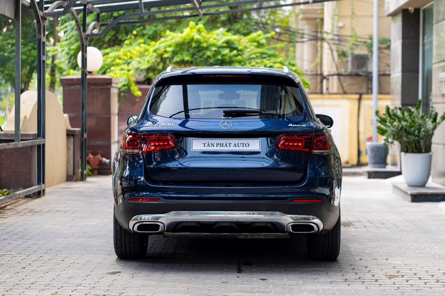 Hình ảnh xe MERCEDES-BENZ GLC 200 4 MATIC 2021 - 19.000KM