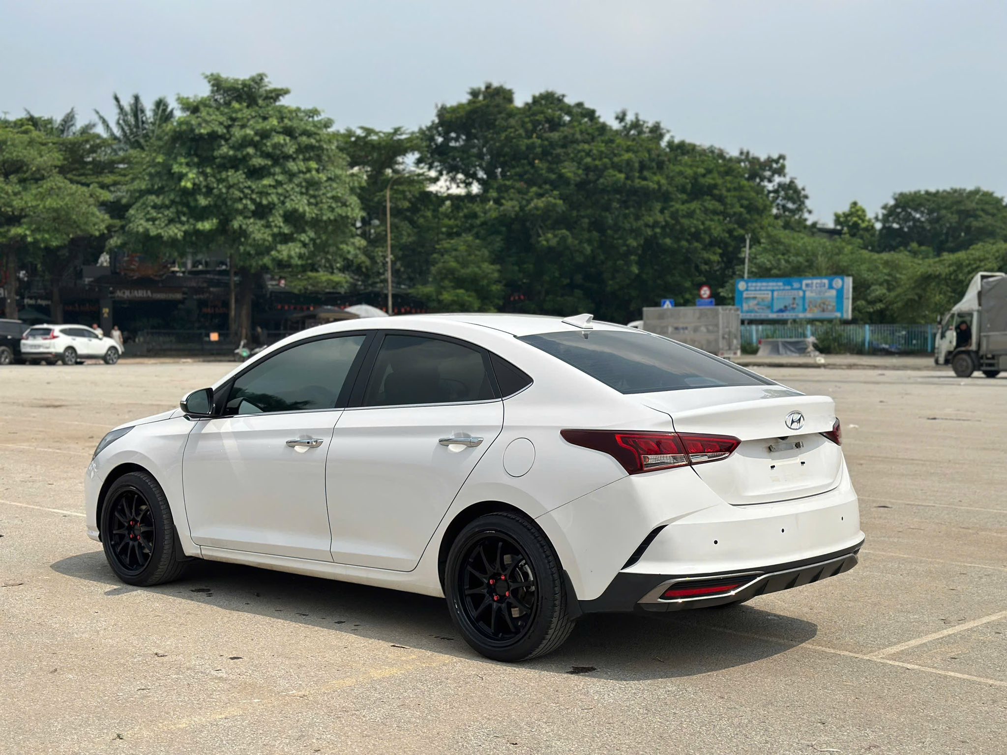 Hình ảnh xe HYUNDAI ACCENT AT 2021 - 70.000KM