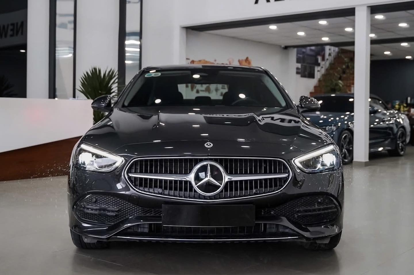 Hình ảnh xe MERCEDES-BENZ C-CLASS 200 2022 - 11.000KM