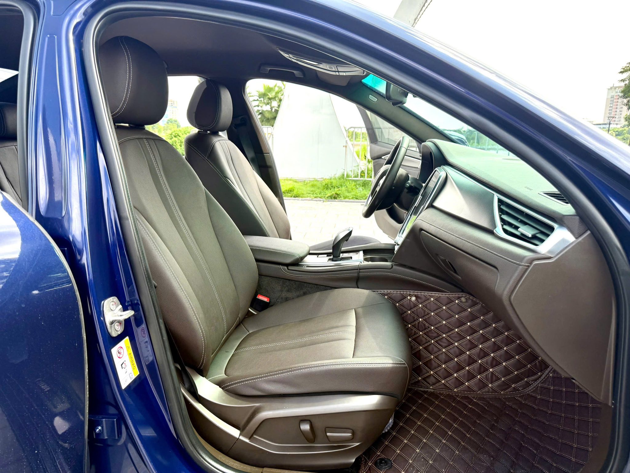 Hình ảnh xe VINFAST LUX A2.0 2.0 2021 - 65.000KM