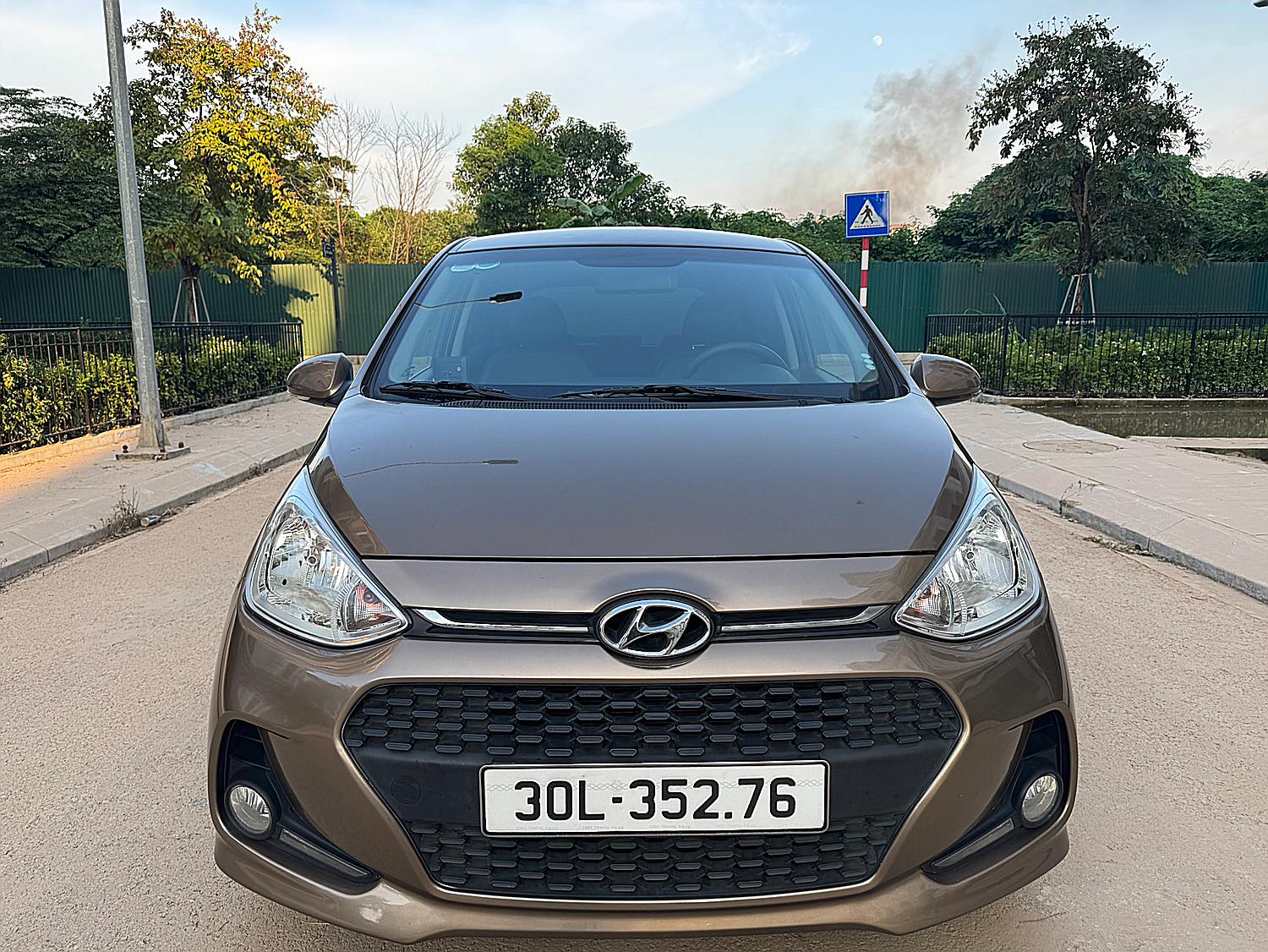 Hình ảnh xe HYUNDAI I10 GRAND 1.2 AT 2018 - 110.000KM