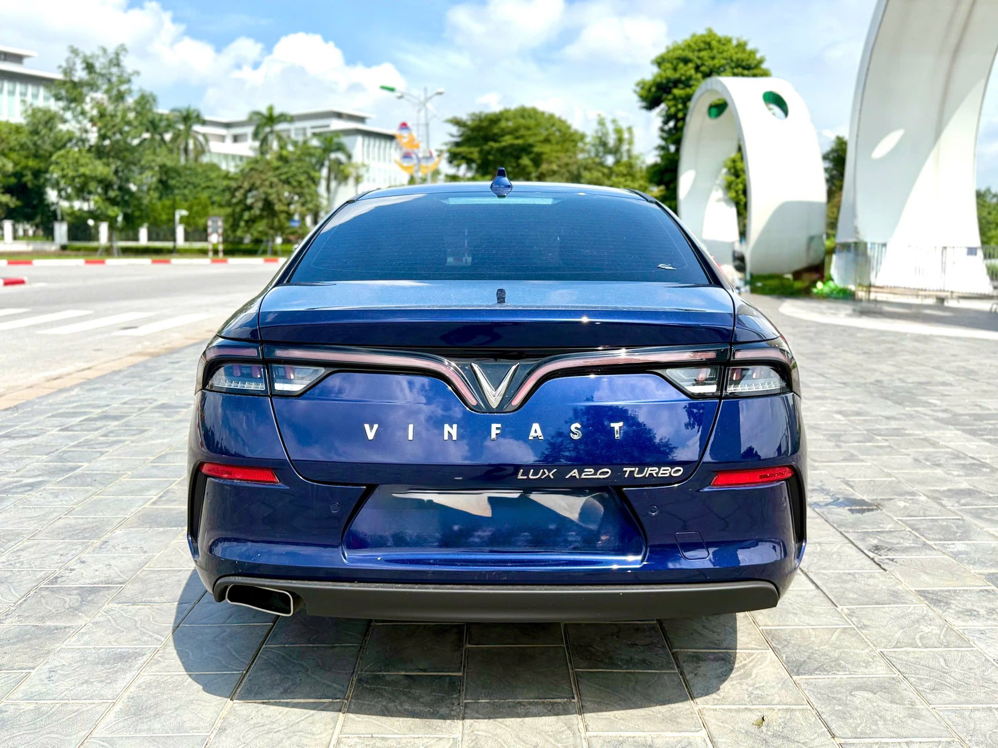 Hình ảnh xe VINFAST LUX A2.0 2.0 2021 - 65.000KM