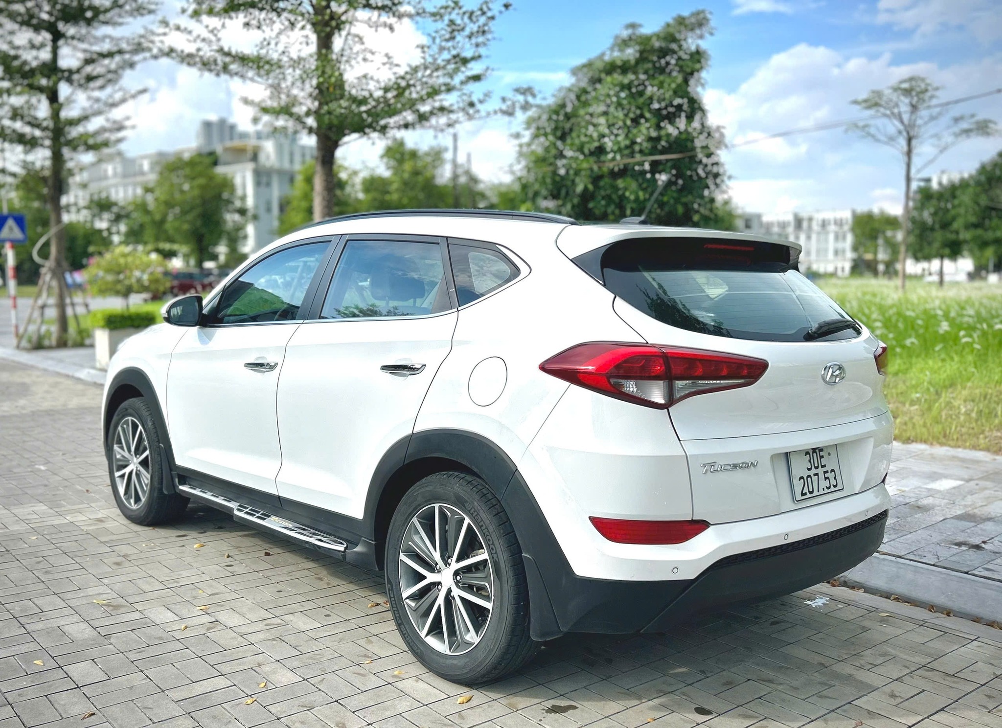 Hình ảnh xe HYUNDAI TUCSON 2.0 ATH 2016 - 82.000KM