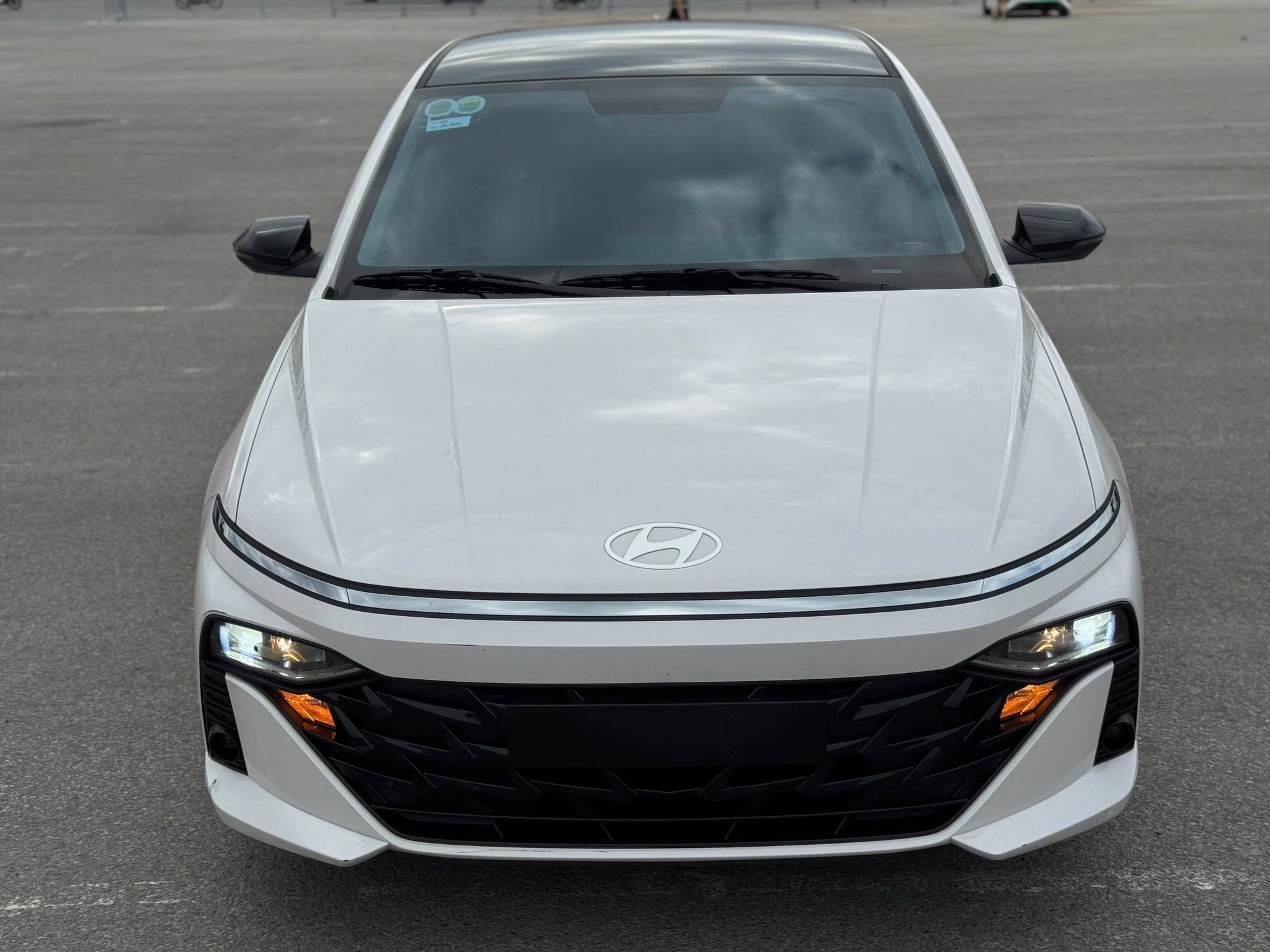 Hình ảnh xe HYUNDAI ACCENT AT 2024 - 20.000KM