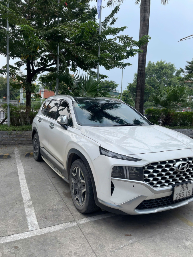 Hình ảnh xe HYUNDAI SANTA FE 2.2L HTRAC 2021 - 70.000KM