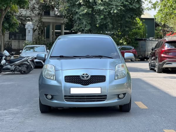 Hình ảnh xe TOYOTA YARIS 1.3 2008 - 110.000KM