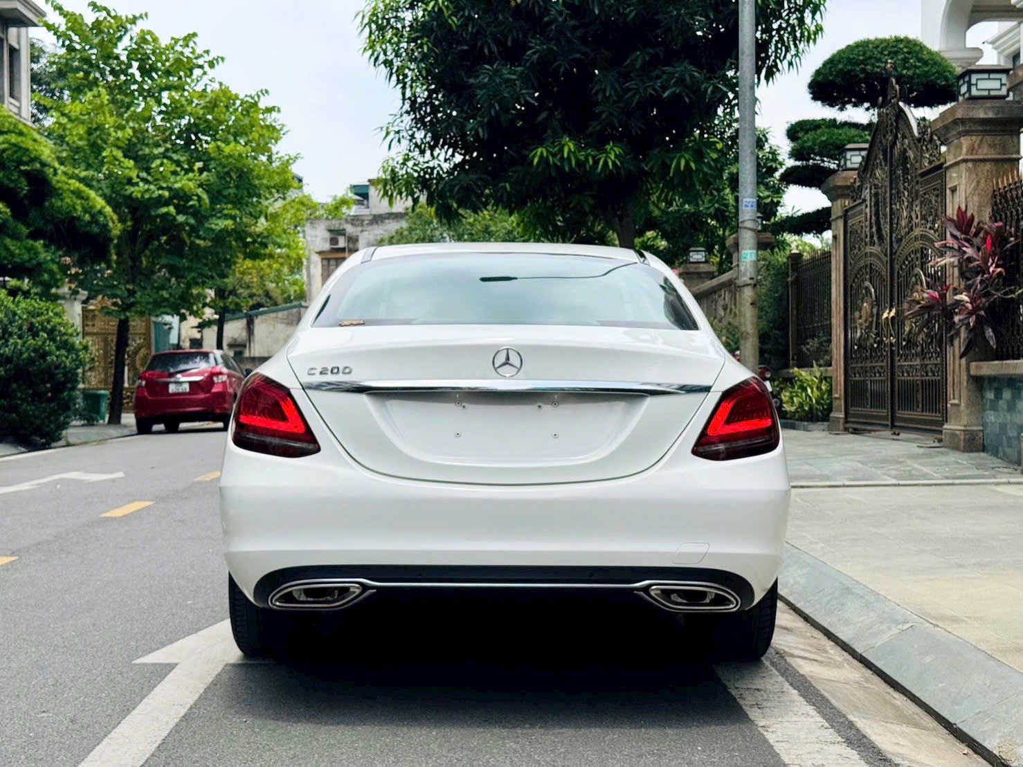 Hình ảnh xe MERCEDES-BENZ C200 EXCLUSIVE 2021 - 56.000KM
