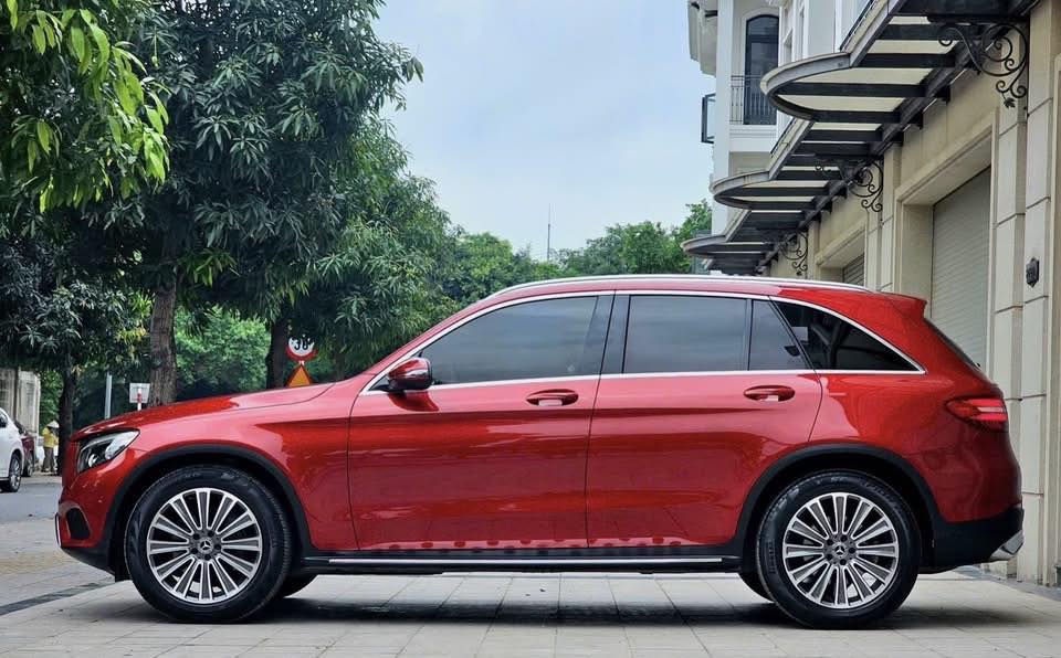 Hình ảnh xe MERCEDES-BENZ GLC 250 4MATIC 2019 - 70.000KM