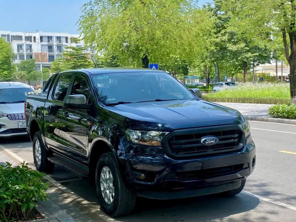 Hình ảnh xe FORD RANGER XLS 2.2L 4X2 AT 2020 - 80.000KM