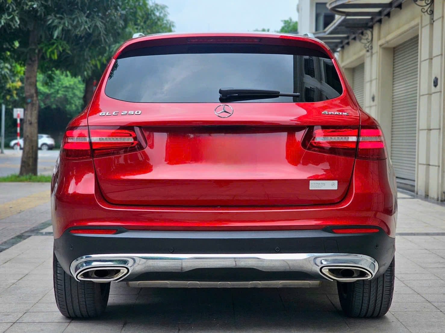 Hình ảnh xe MERCEDES-BENZ GLC 250 4MATIC 2019 - 70.000KM