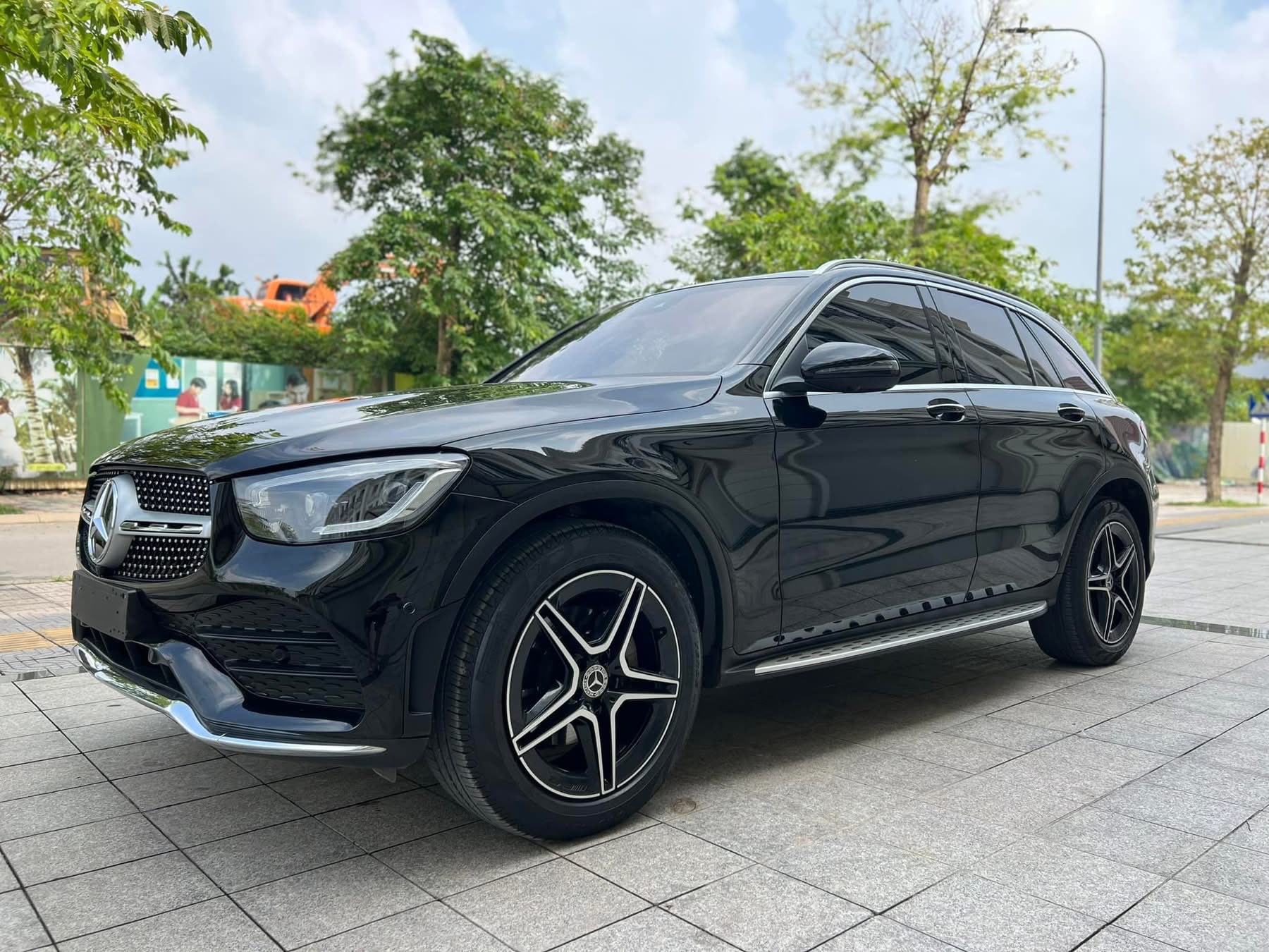Hình ảnh xe MERCEDES-BENZ GLC 300 4MATIC 2020 - 50.000KM