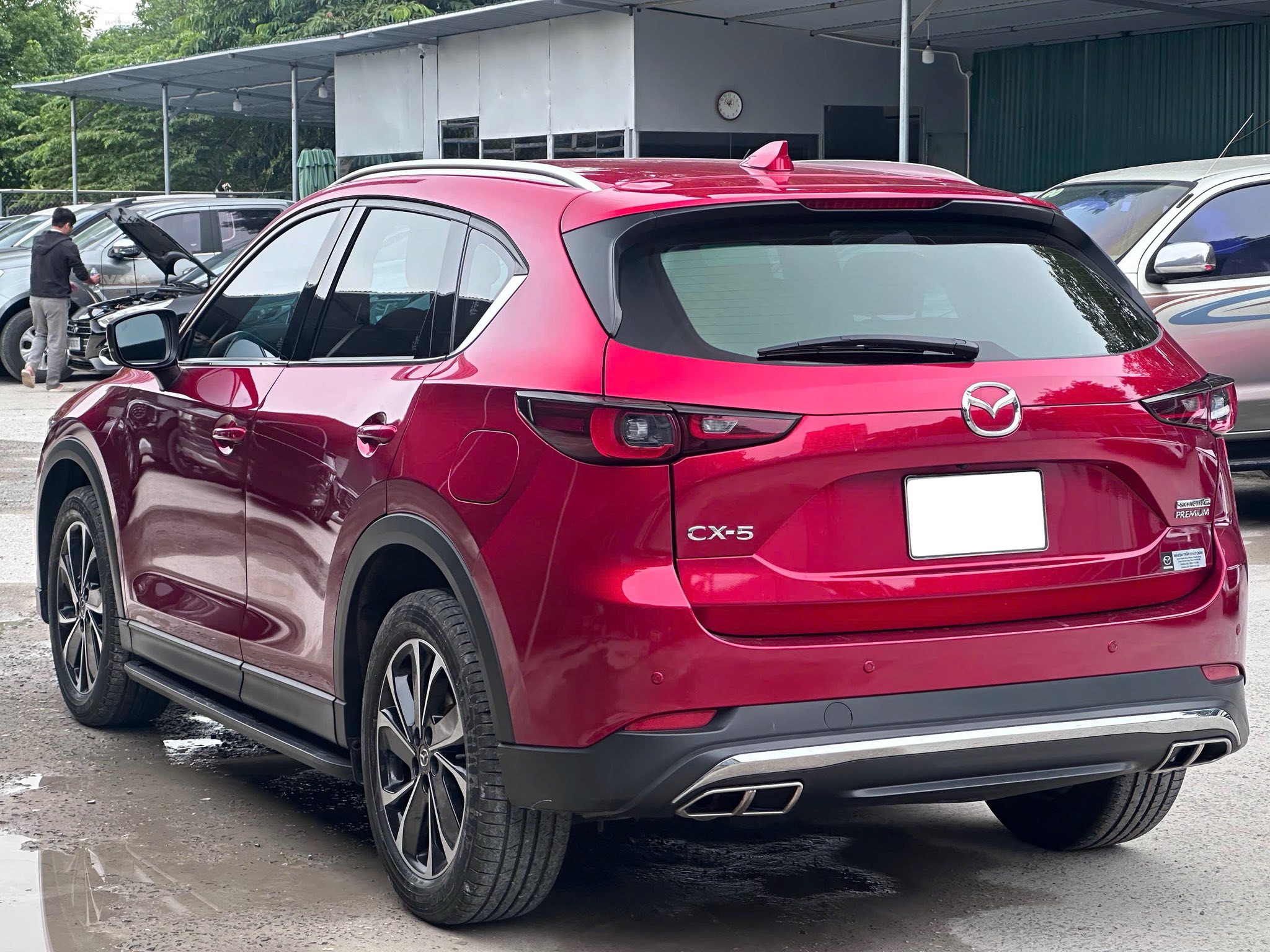 Hình ảnh xe MAZDA CX-5 2.0 PREMIUM 2023 - 20.000KM