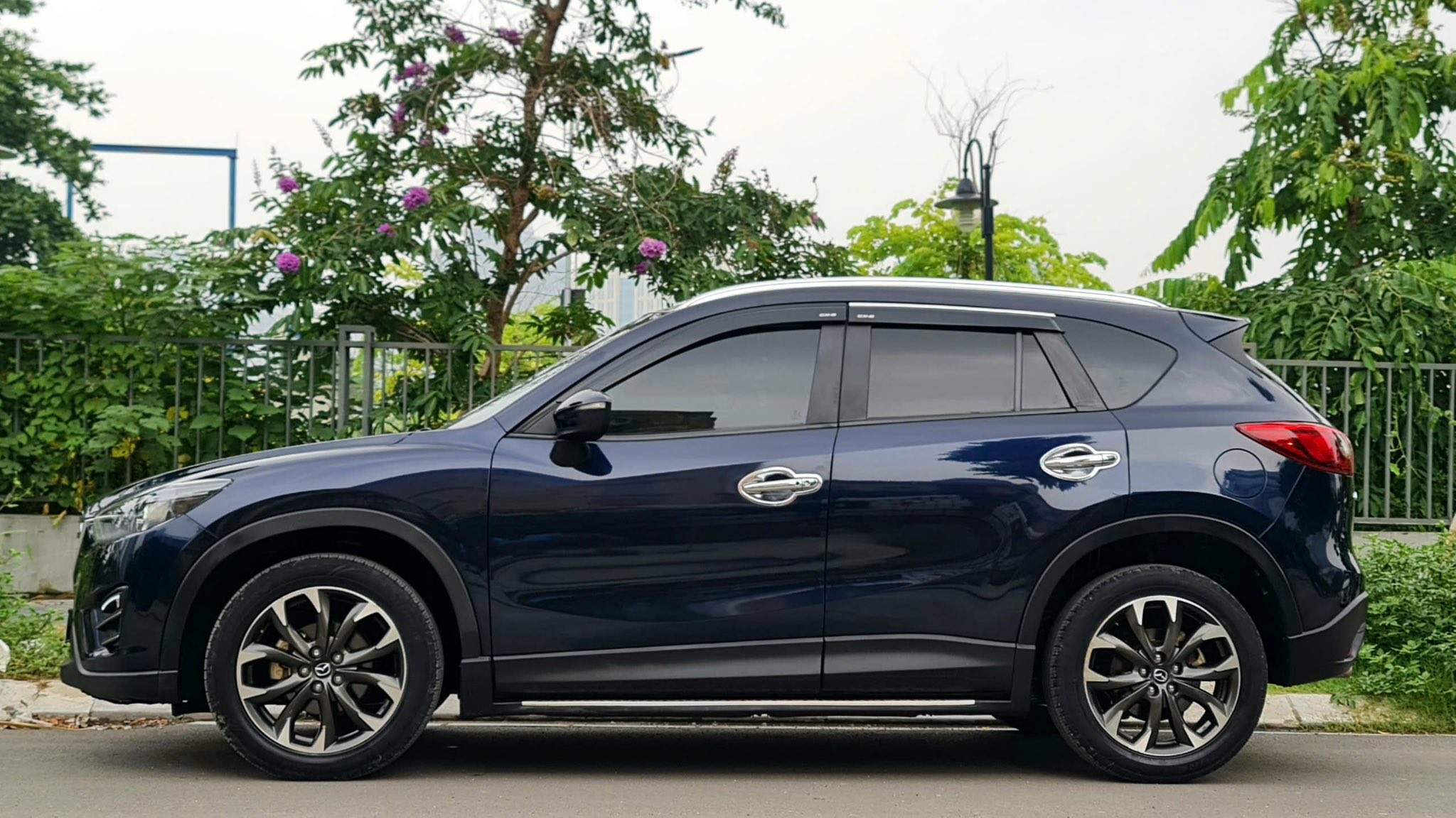 Hình ảnh xe MAZDA CX-5 2.0AT 2017 - 100.000KM
