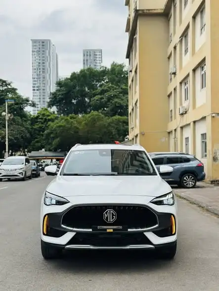 Hình ảnh xe MG HS LUXURY 2024 - 9.000KM