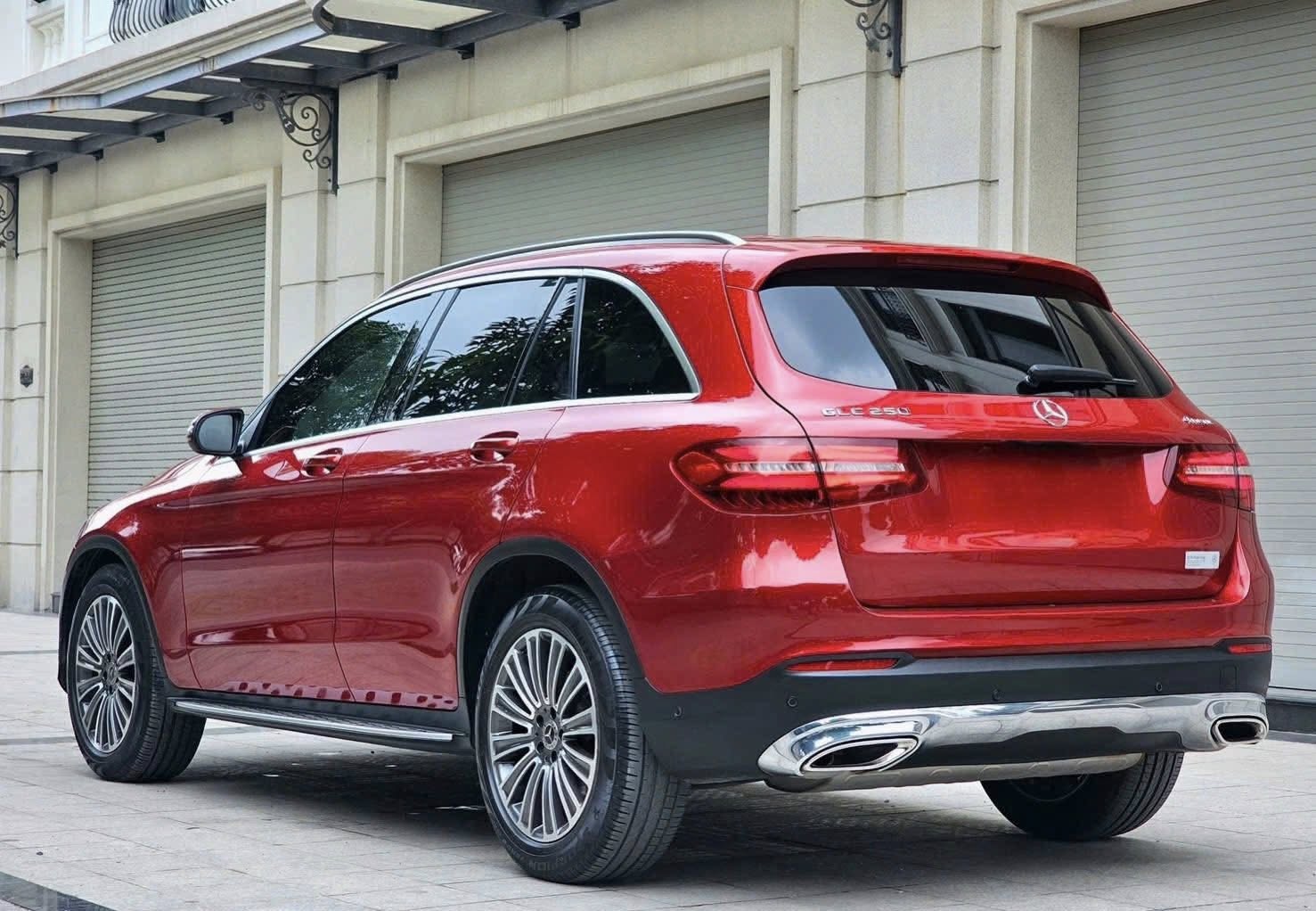 Hình ảnh xe MERCEDES-BENZ GLC 250 4MATIC 2019 - 70.000KM