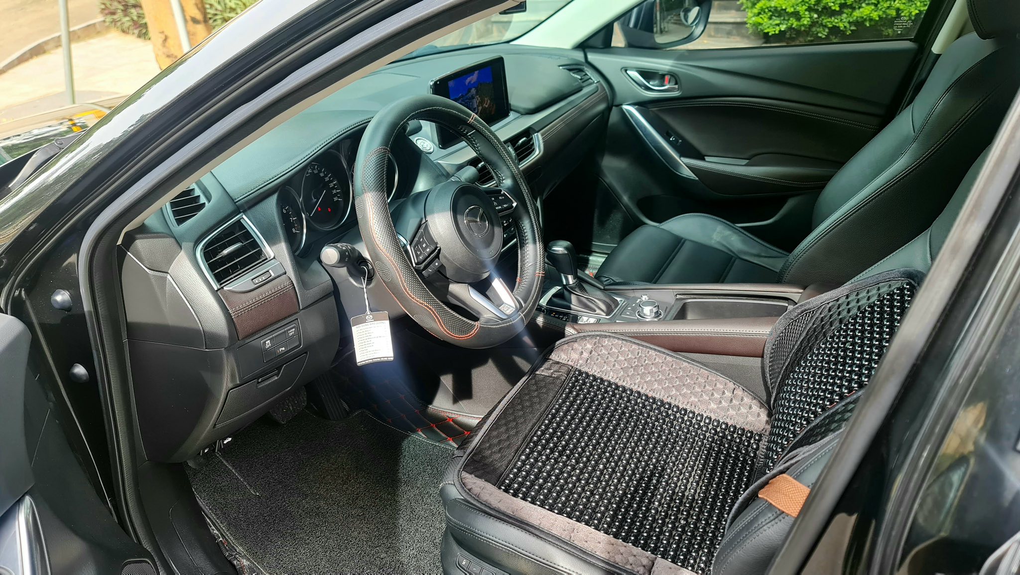 Hình ảnh xe MAZDA 6 2.0L 2018 - 55.000KM