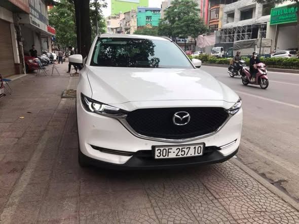 Hình ảnh xe MAZDA CX-5 2.0 2018
