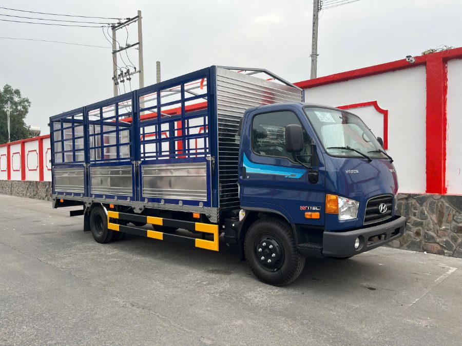 Hình ảnh xe HYUNDAI W11SL THÙNG MUI BẠT