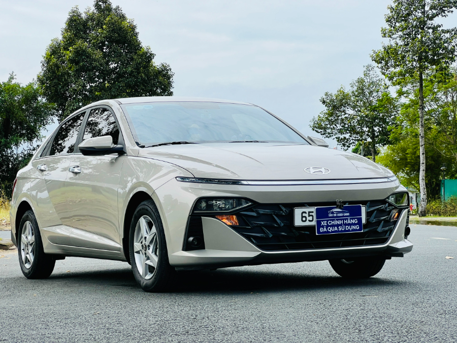 Hình ảnh xe HYUNDAI ACCENT AT TIÊU CHUẨN 2024 - 19.100KM