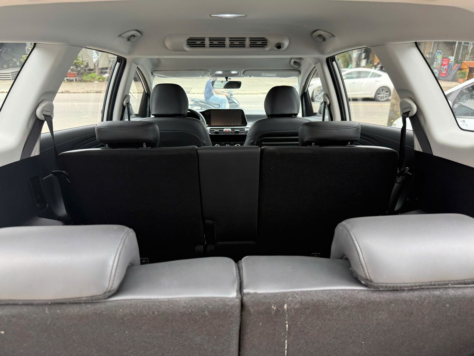 Hình ảnh xe HYUNDAI STARGAZER 2024 - 26.151KM