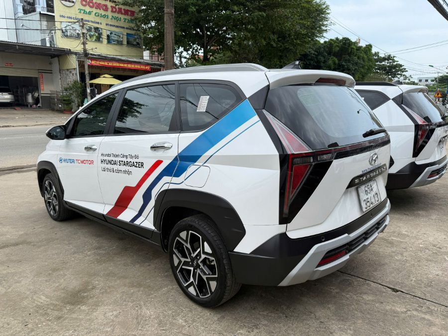 Hình ảnh xe HYUNDAI STARGAZER 2024 - 26.151KM