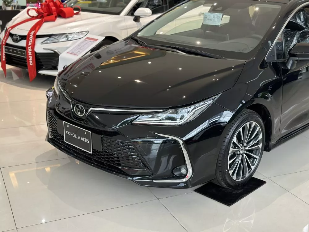 Hình ảnh xe TOYOTA COROLLA ALTIS 2025 