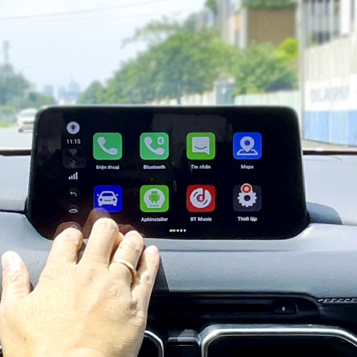 Hình ảnh xe Box Android ICAR Elliview D5 dành cho Mazda