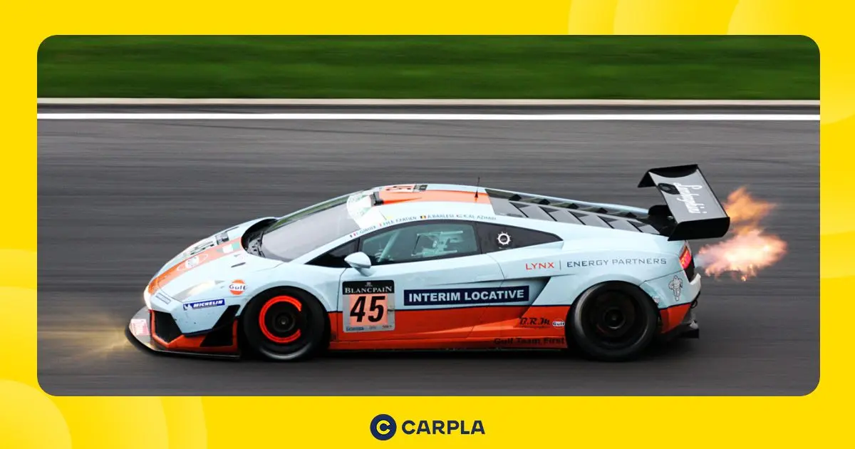 Nguyên nhân khiến xe bị backfire là gì và cách khắc phục vấn đề