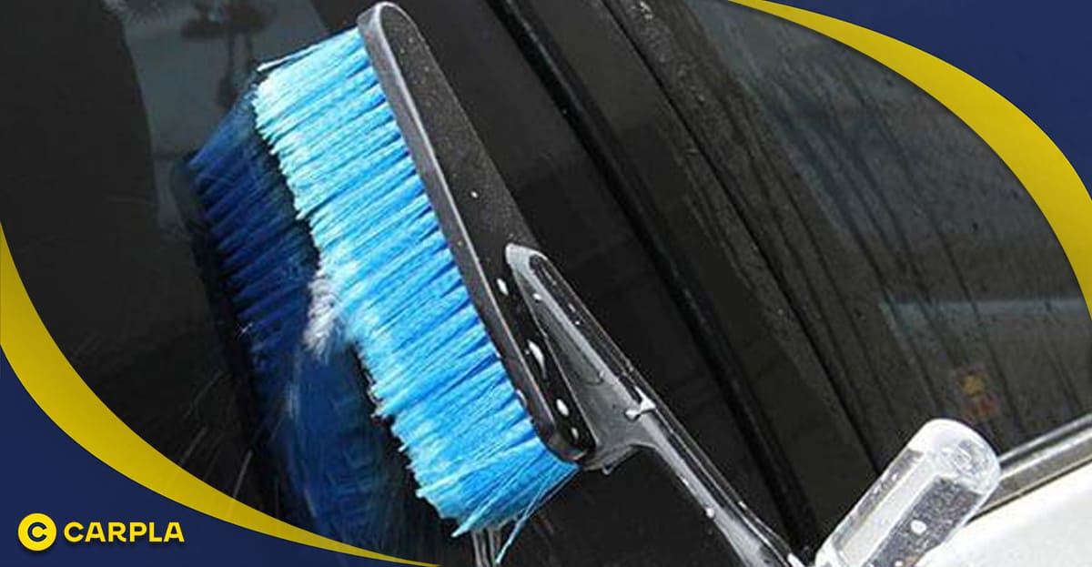 Bàn chải rửa xe là gì?