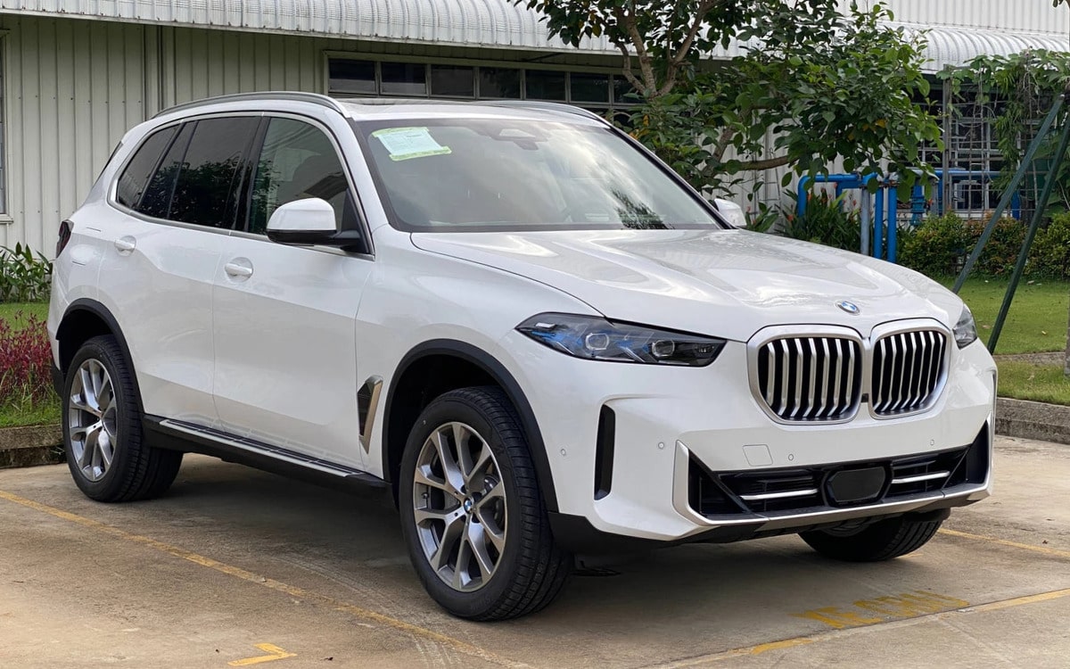 Bảng giá xe X5 ở 3 phiên bản có mức giá khác nhau