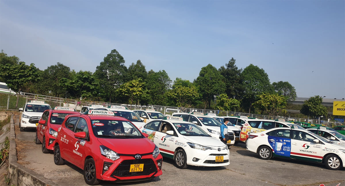 Bảo hiểm tự nguyện xe taxi 8 chỗ