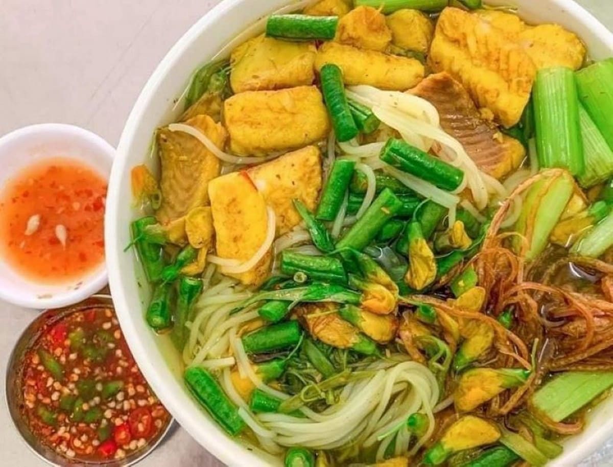 Đặc sản An Giang Bún cá Châu Đốc