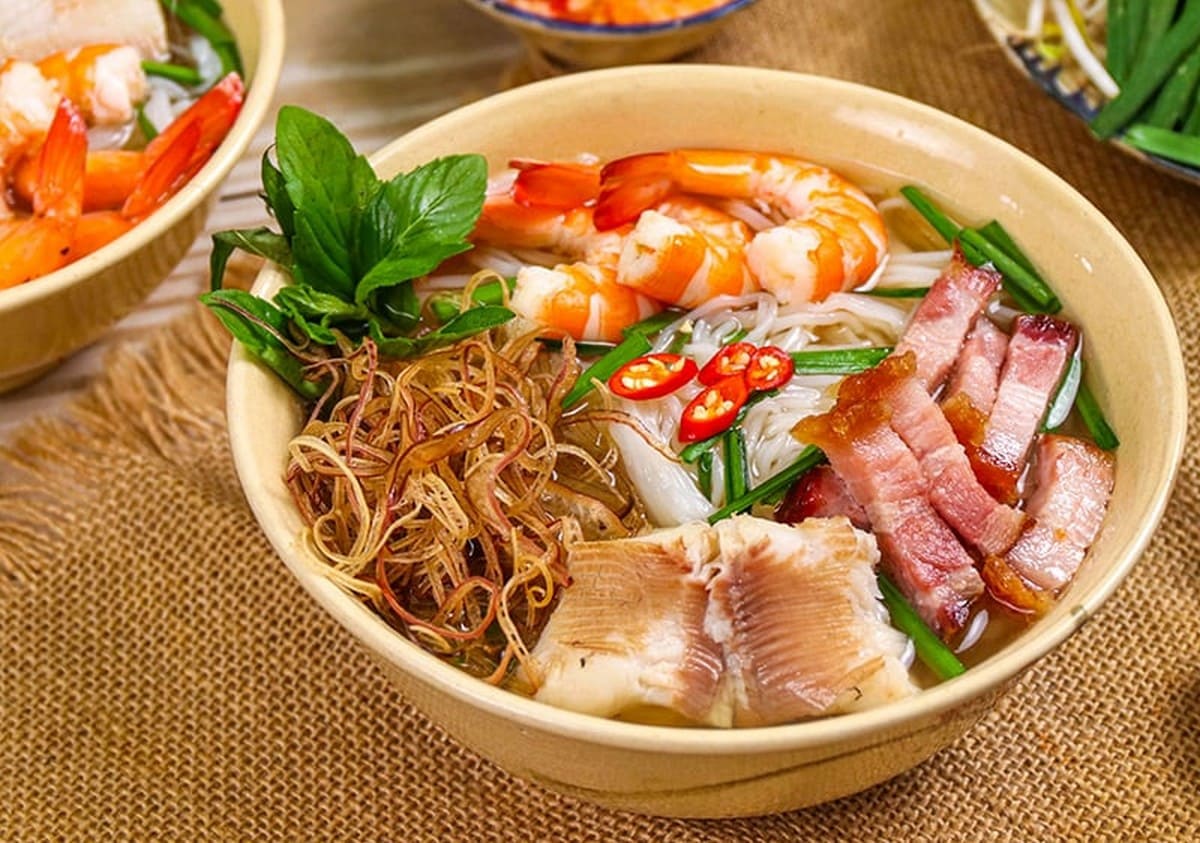 Bún nước lèo