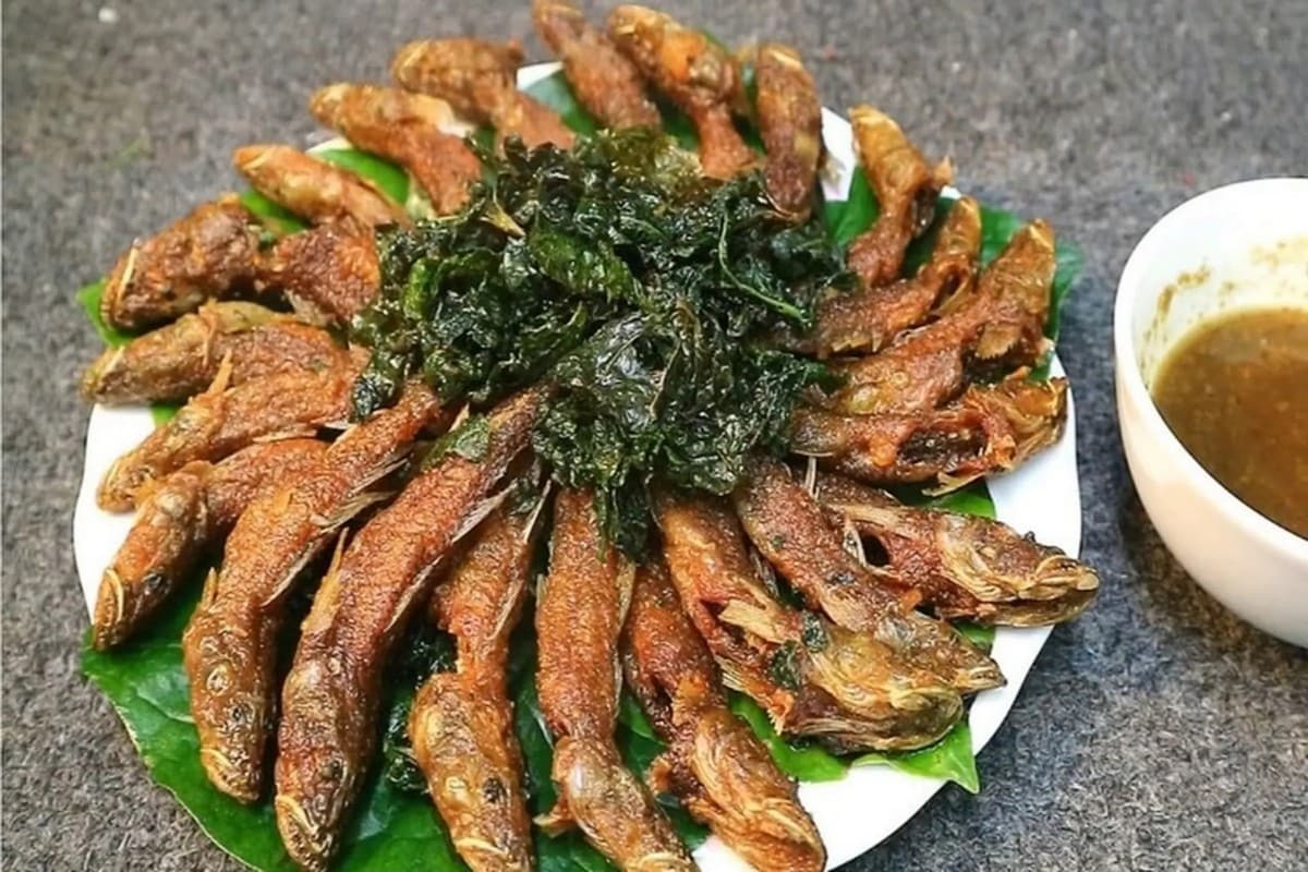 Cá suối chiên giòn