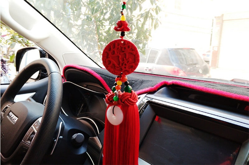 Cách hóa giải màu xe không hợp phong thủy