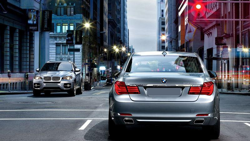 Cách lái xe số tự động