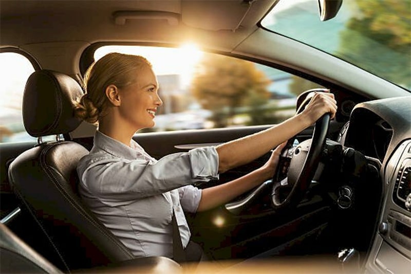 cách xử lý xe oto đi vào bùn lầy