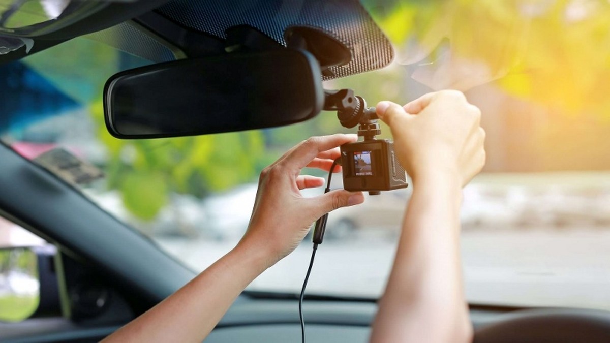 Camera hành trình ghi lại cung đường đẹp