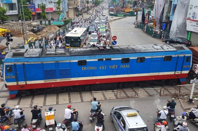 Chấp hành luật an toàn giao thông đường sắt để đảm bảo an toàn tính mạng