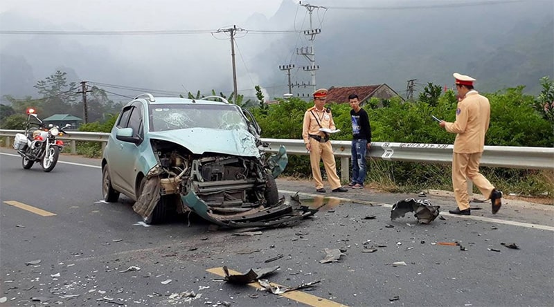 Cho mượn xe gây tai nạn, chủ xe có phải đi tù không?