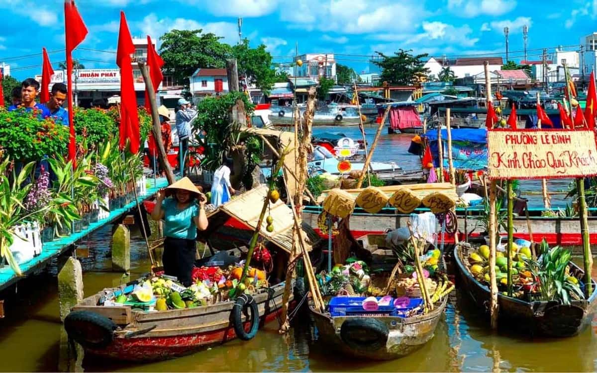 Chợ nổi Cái Răng